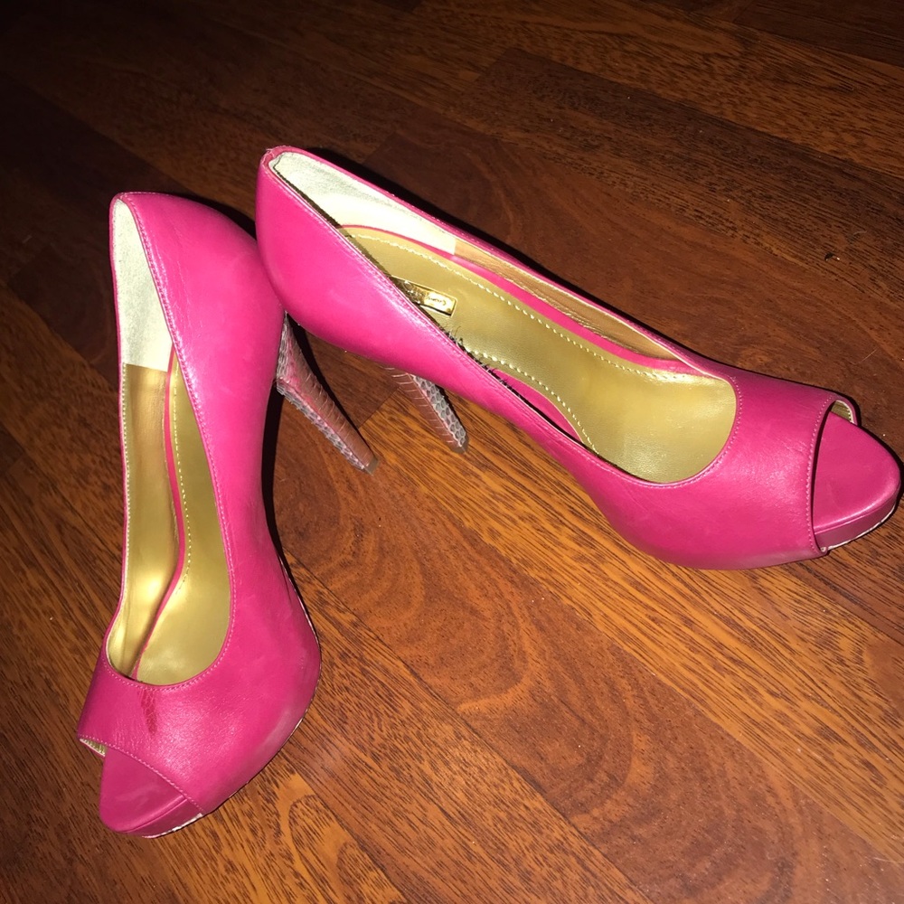 Brand new fuchsia leather platform heels size 9